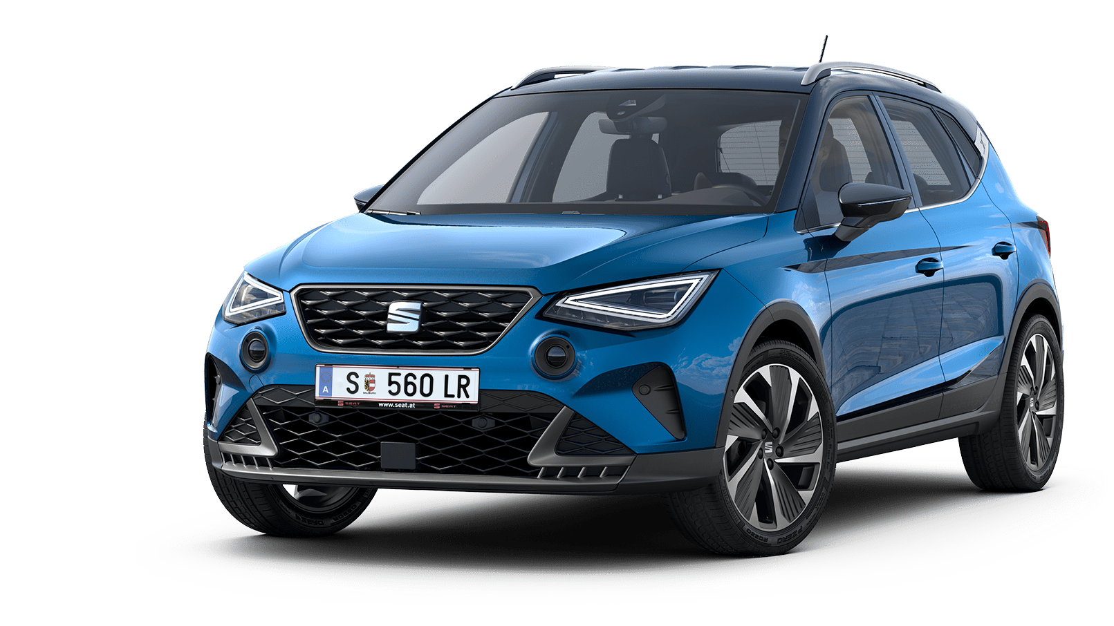 Detalhe do SEAT Arona FR Sapphire Blue, com jantes em liga leve e pormenores desportivos.