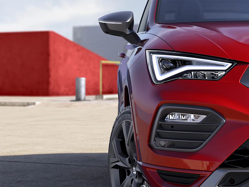 SEAT Ateca em vermelho velvet com faróis Full LED