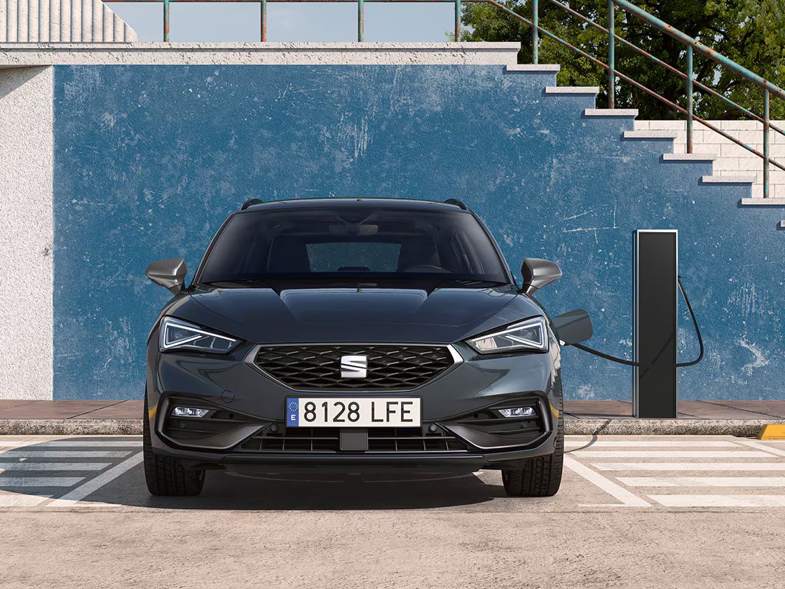 SEAT Leon hibrido plugin a carregar