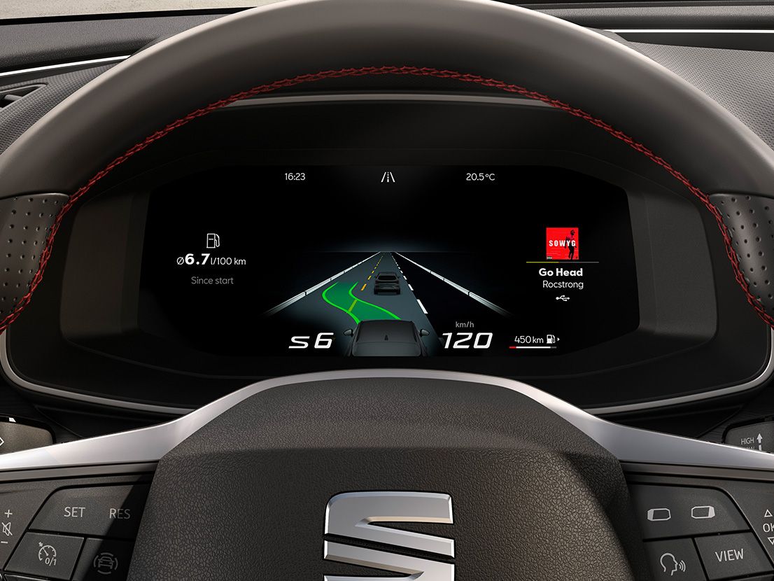 Cockpit digital do SEAT Leon com cruise control